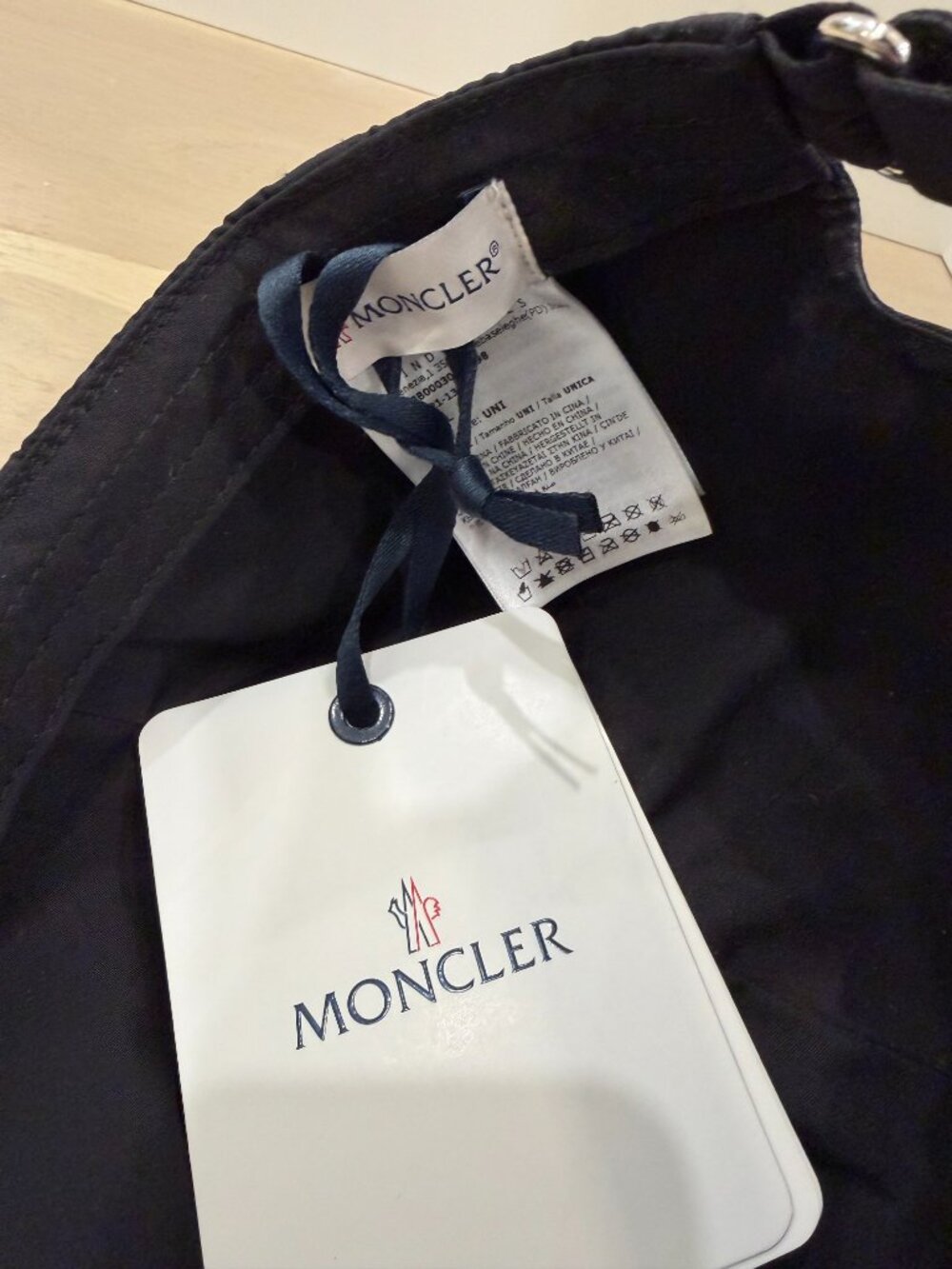 Moncler Baseball Cap - Picture 6 of 12